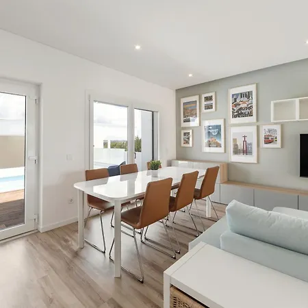 3br Oasis With Pool By Lovelystay Hébergement de vacances